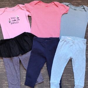 Carter’s baby girl bundle size 12 months